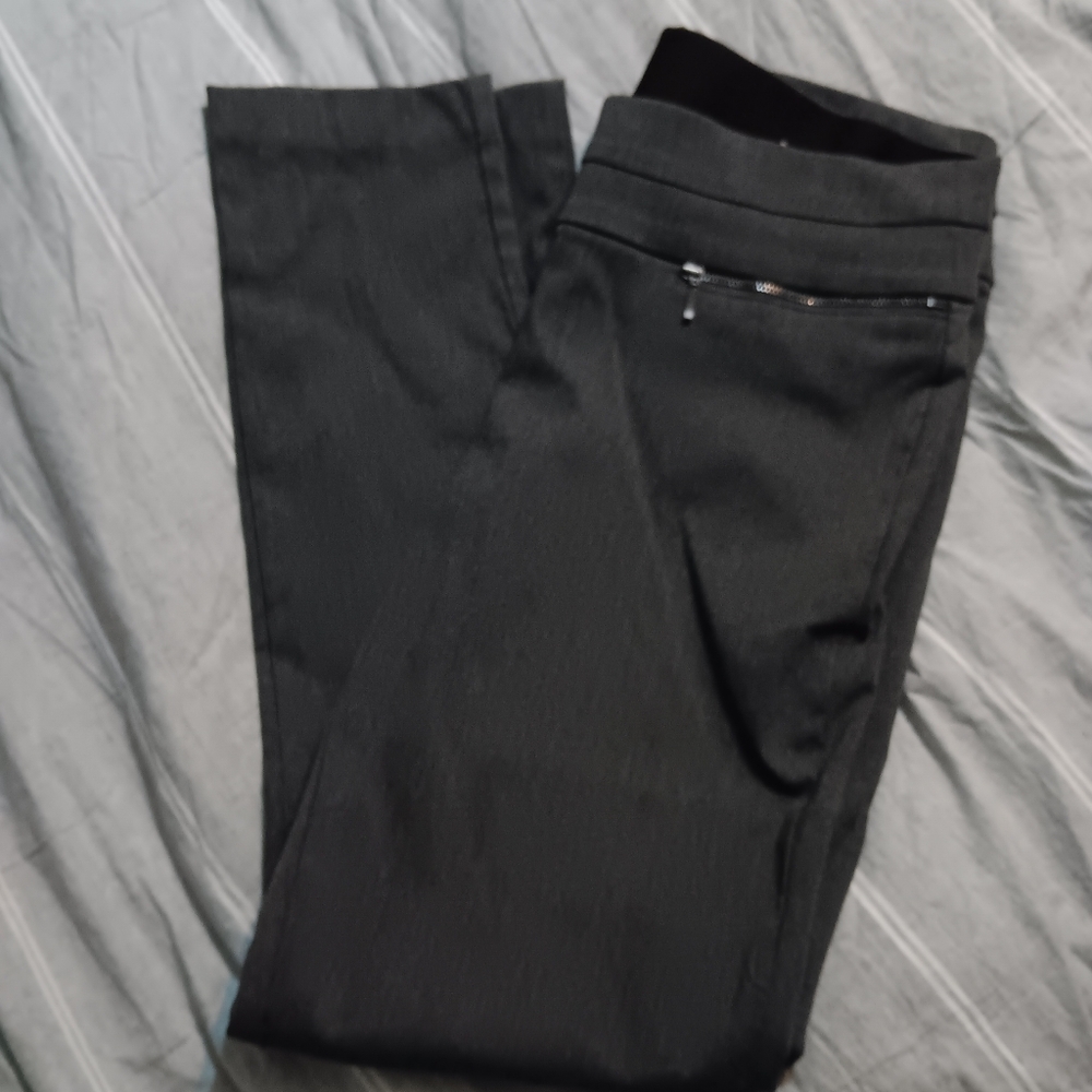 Women's black legging pants